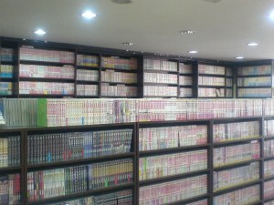 台北市士林近高島屋漫畫小說店(頂讓)頂讓由www.ican168.com阿甘創業加盟網提供
