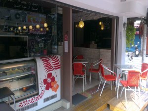台北市松山近學校商辦複合式餐飲店(頂讓)頂讓由www.ican168.com阿甘創業加盟網提供